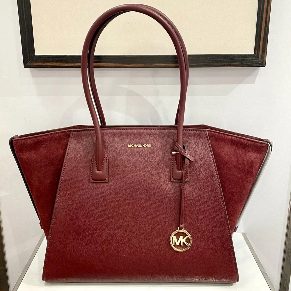 Michael Kors chic versatile